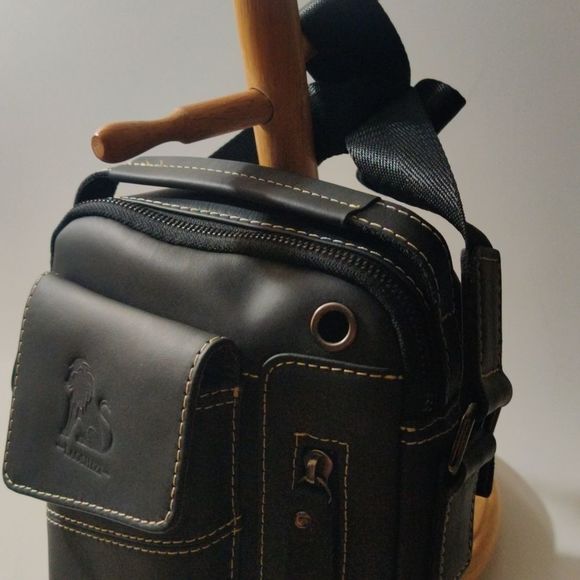 Laoshizi Handsome Premium Leather Crossbody Unisex Mini Bag - Picture 6 of 16